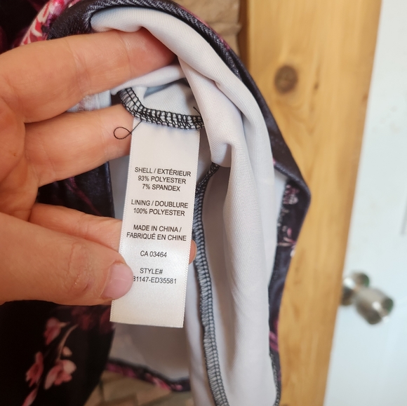 Halter Dress Fit & Flare XS - Picture 7 of 8